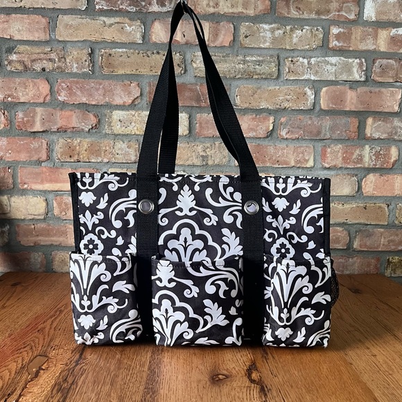 Thirty-One (31) MEDIUM Utility Tote - Picture 1 of 5